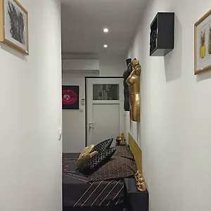 Privée Avec Jacuzzi Marseille